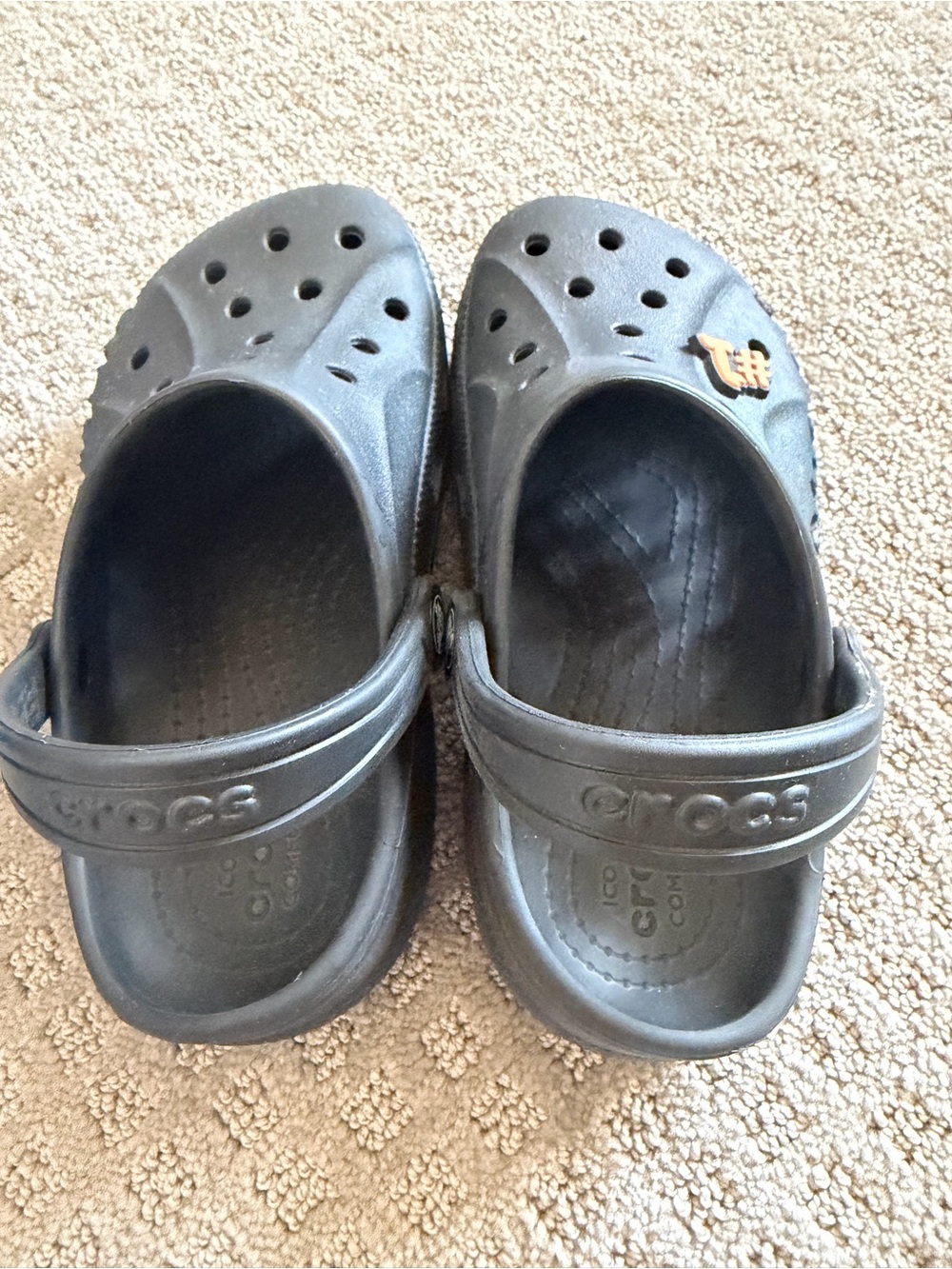 Kids CROCS Sz 2 - Picture 3 of 4